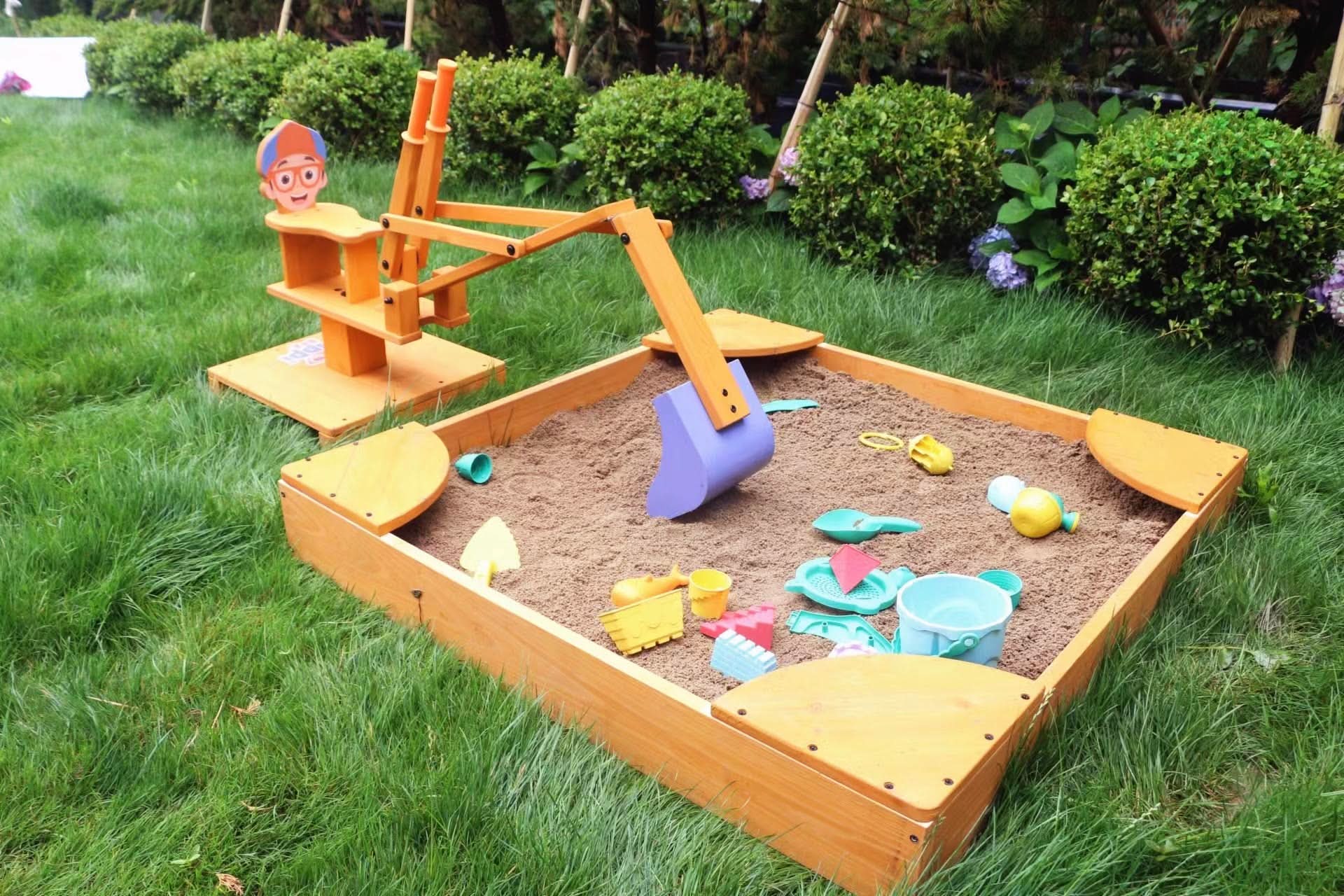 Blippi Excavator Ride-On Toy - Image 8