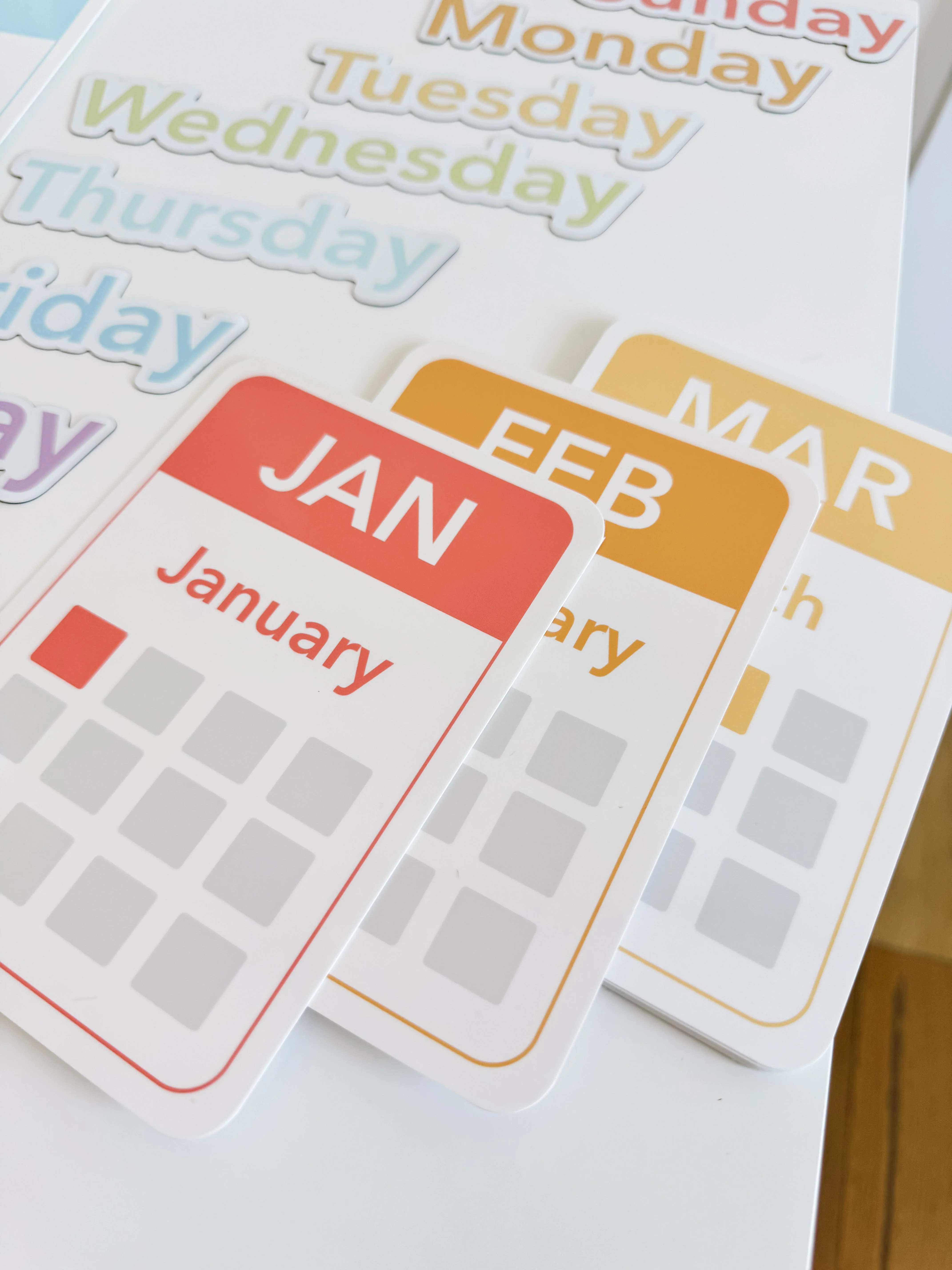 Days, Months, Seasons Flashcards and Magnets - Image 10