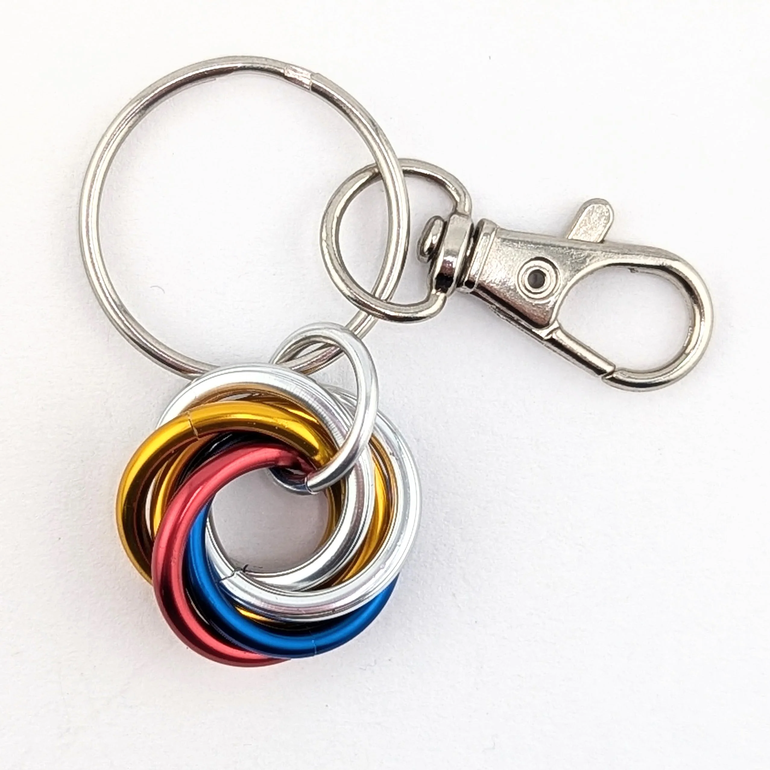 Möbii® "Stay Gold, America": Long Live the American Dream, Stylish Discreet Fidget Fashion Wear: Necklaces, Earrings, Keychains - Image 11