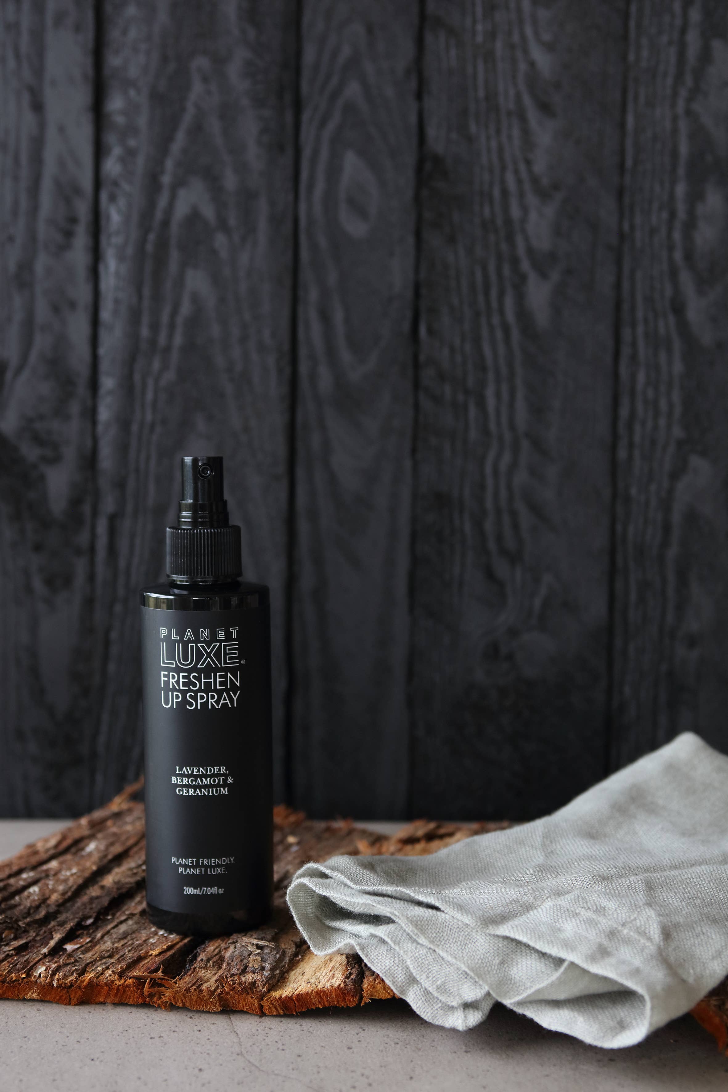 Planet Luxe Freshen Up Spray // Lavender Blend 200mL - Image 5