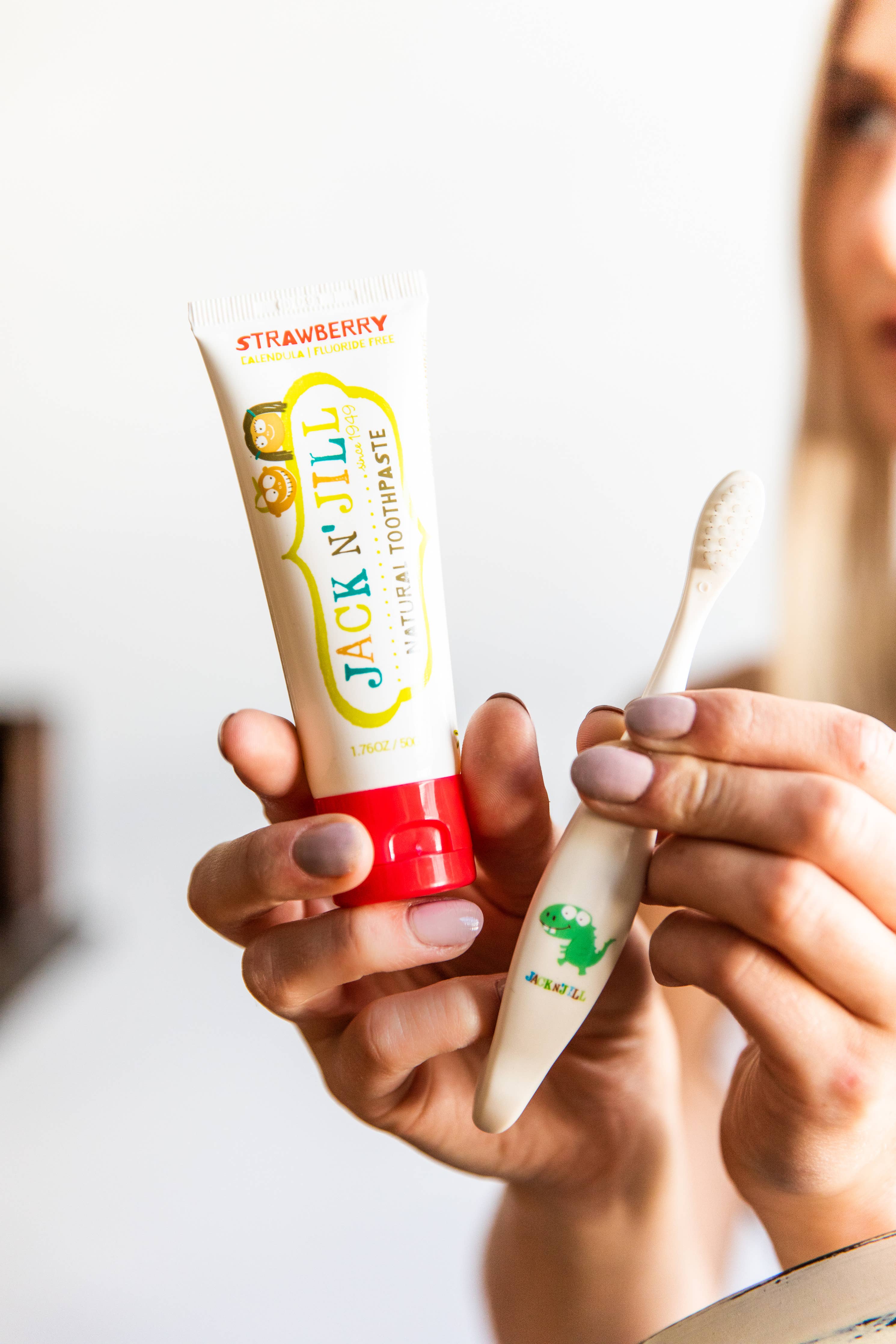 Jack N' Jill Natural Certified Toothpaste Strawberry - Image 4